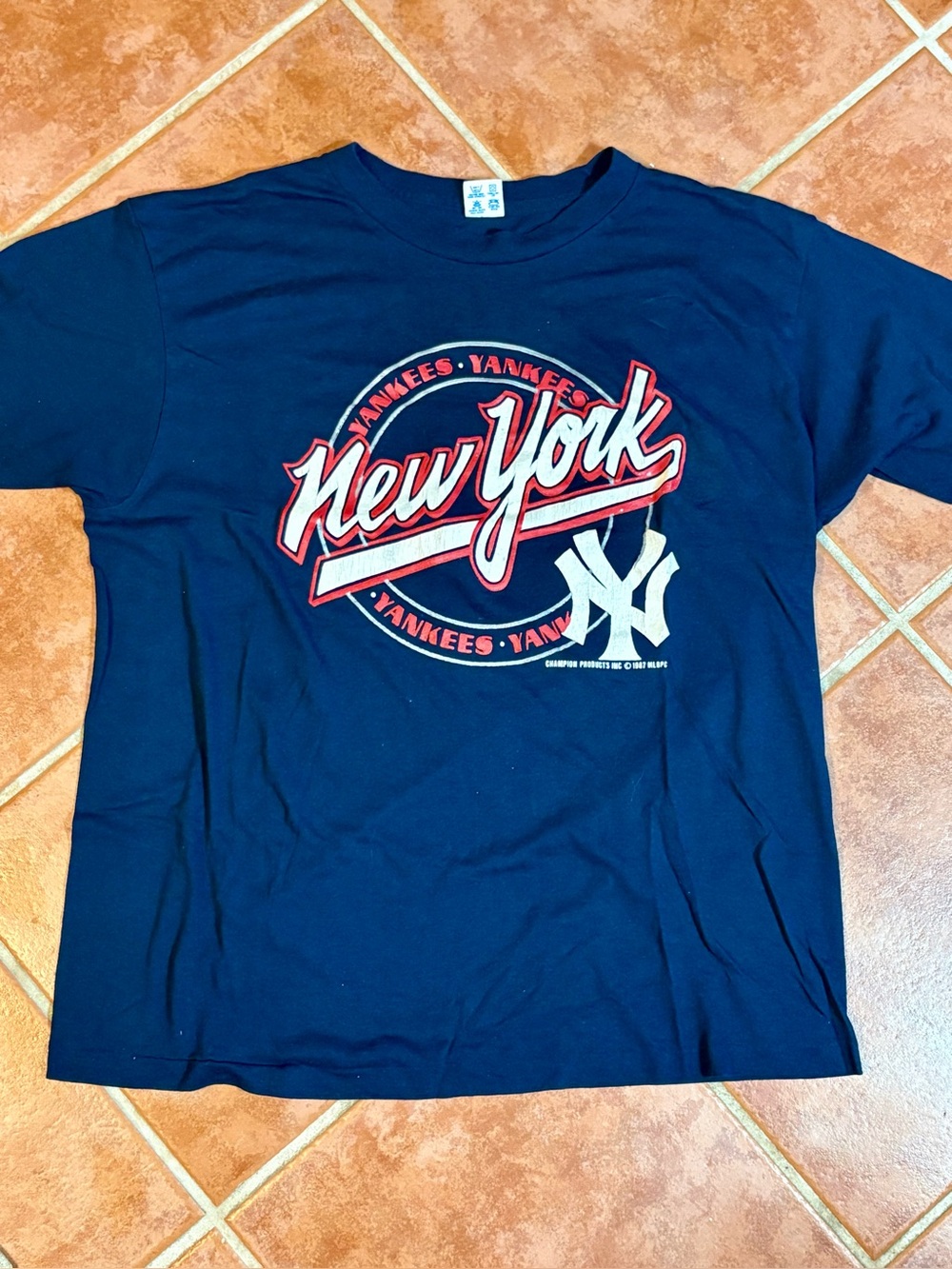 Vintage 1987 New York Yankees Blue Champion 50-50 T-Shirt L Made In USA